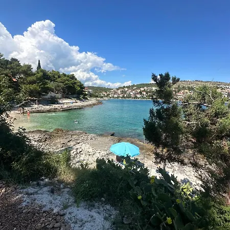 Adriatic Treasure Дом отдыха Трогир