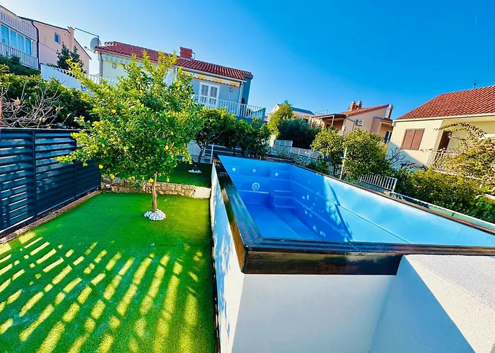 Adriatic Treasure تروغير